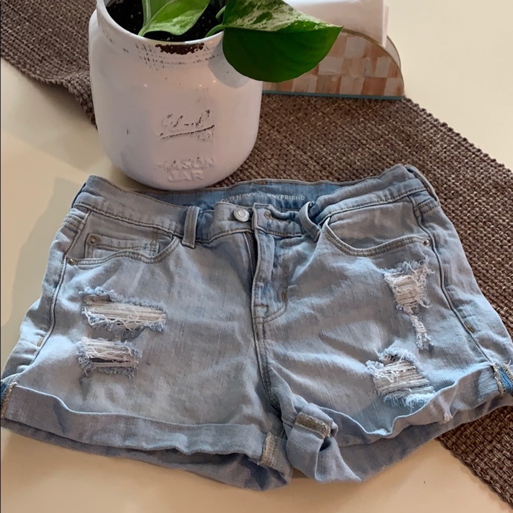 Old navy women’s boyfriend short